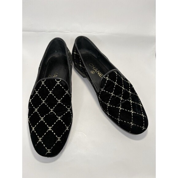 Chanel Black Velvet Loafers w/ Silver Metal CC Logo Accents 2017 EU Sz 36 6 - Picture 4 of 14